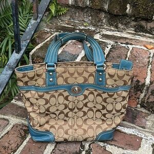 Coach Logo Purse Y2k